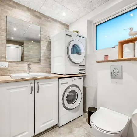 Casa vacanze Elisabetha - 100m From The Sea By Interhome