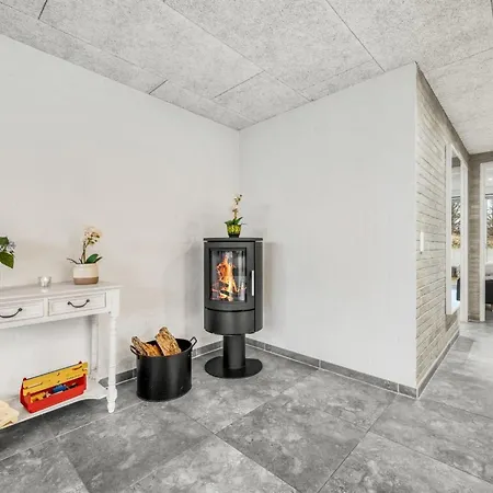 Elisabetha - 100m From The Sea By Interhome Casa vacanze *